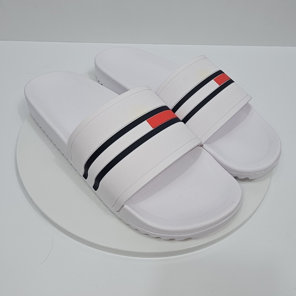 NIB Tommy Hilfiger Men’s Redder Flag Logo White Pool Slide Sandals Size 10M - Picture 1 of 16